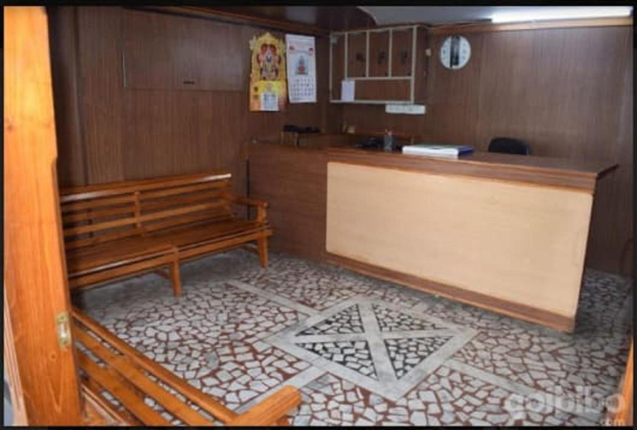 Hotel Sp Grand Karur  エクステリア 写真